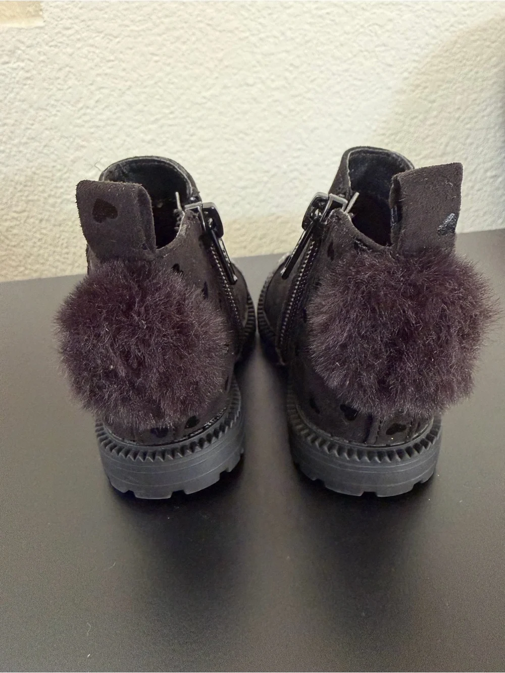 wonder nation Black Glitter Cat Accent Chelsea Boots